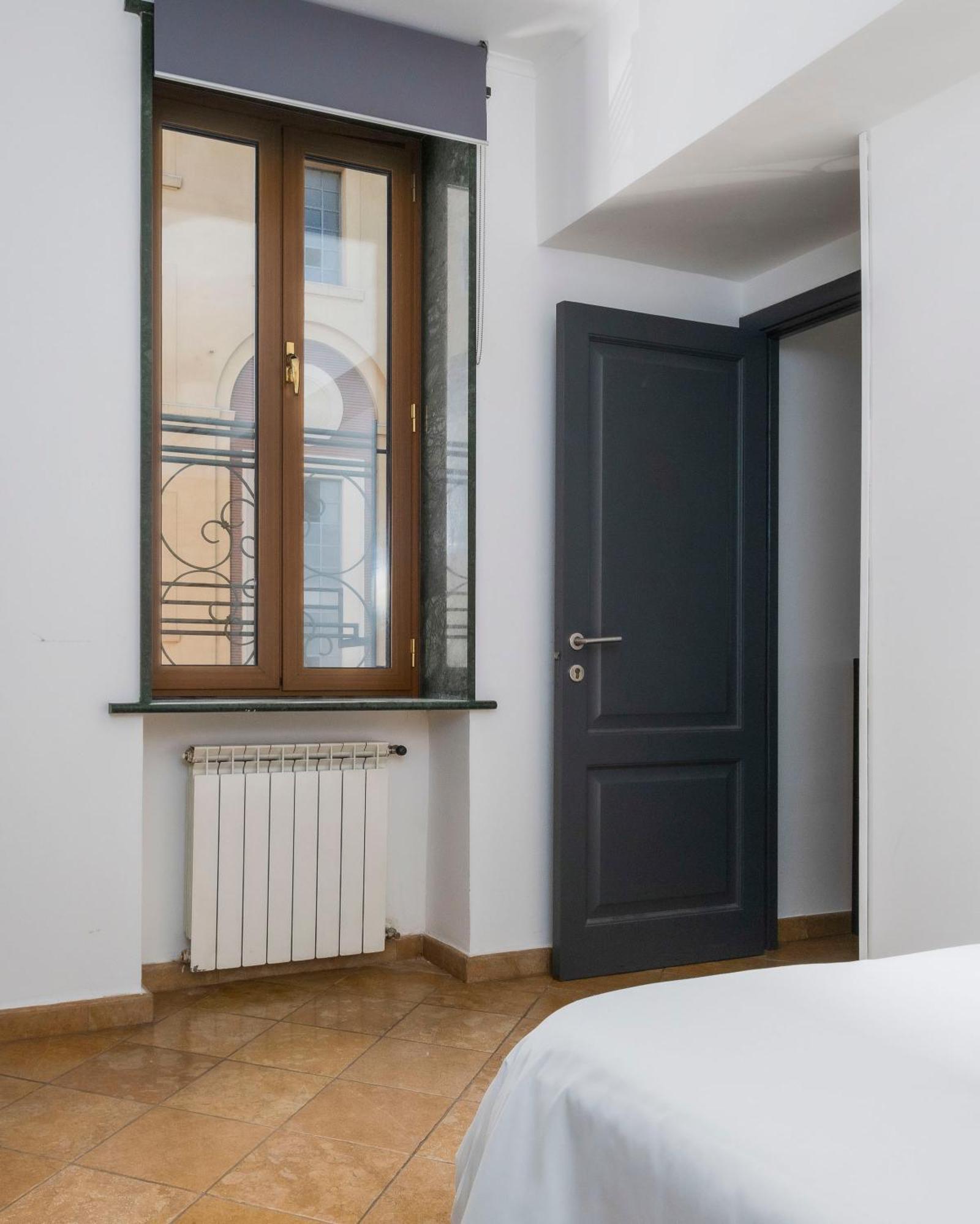 Zen Guest House Liv'In San Lorenzo Рим Екстер'єр фото