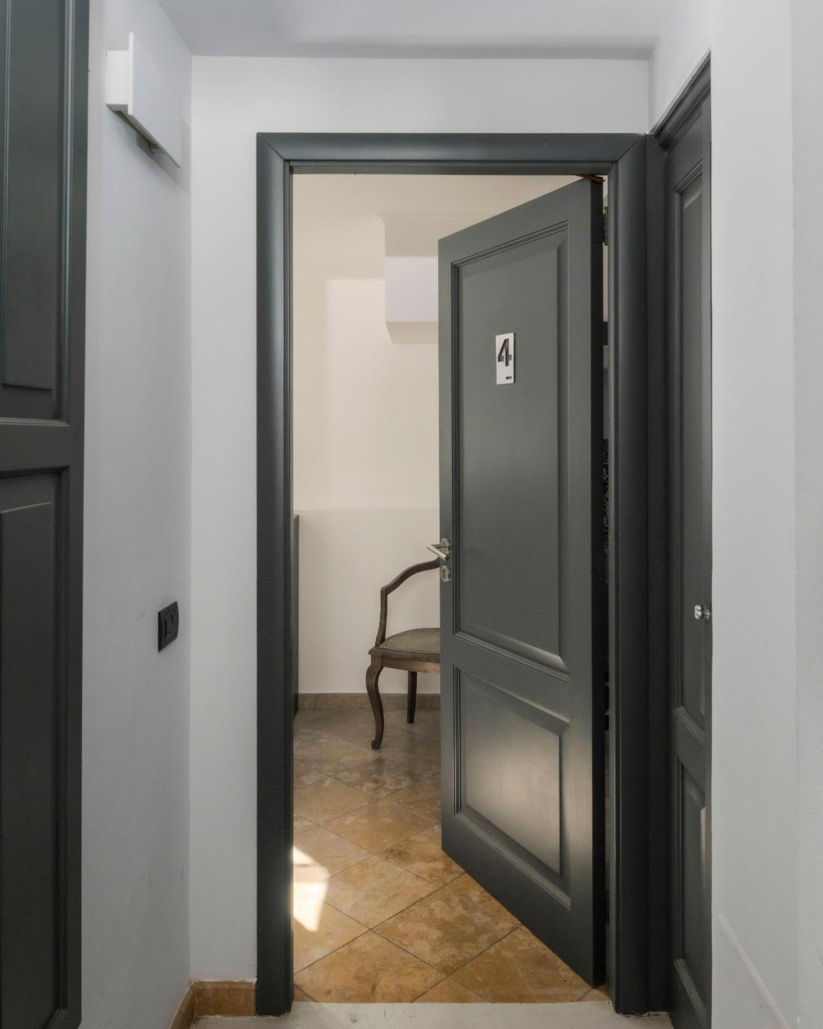 Zen Guest House Liv'In San Lorenzo Рим Екстер'єр фото